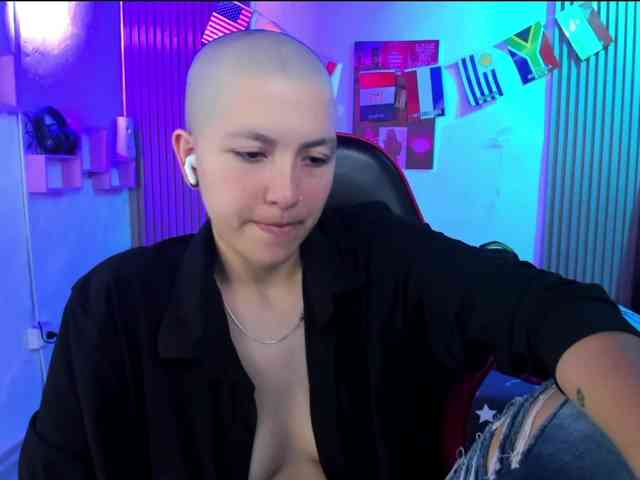 nicocoox webcam