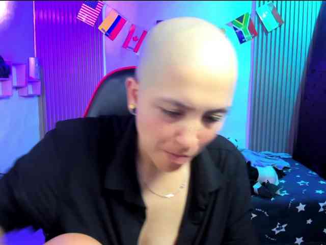 nicocoox webcam