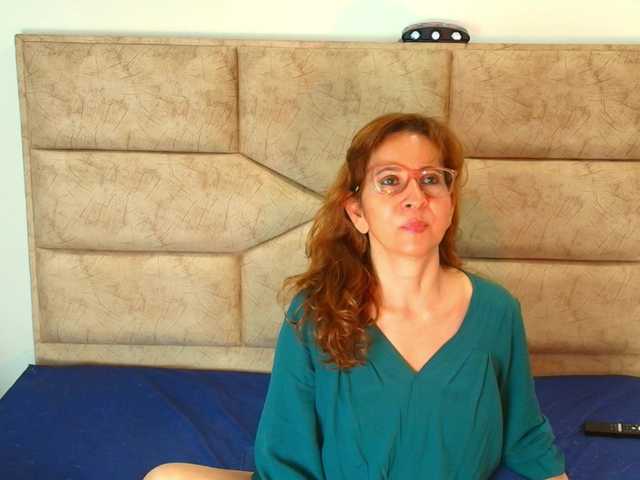 MargarethRouss live cam on BongaCams