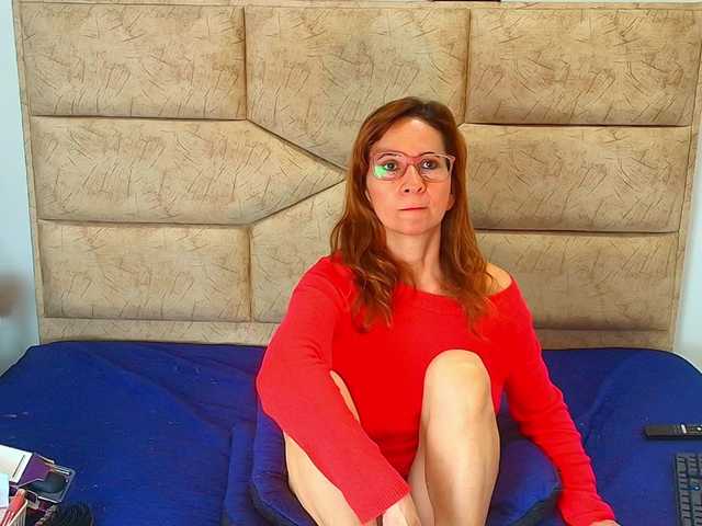 MargarethRouss live cam on BongaCams