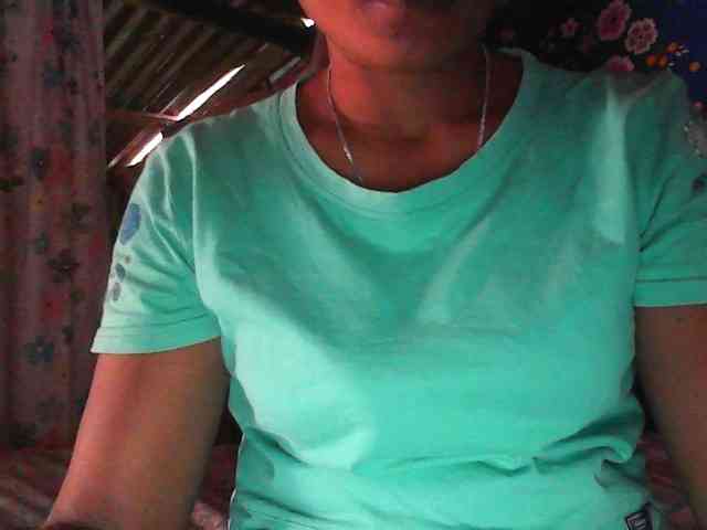 Ivaniaa webcam