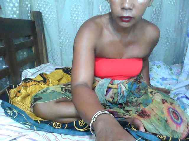 Ivaniaa webcam