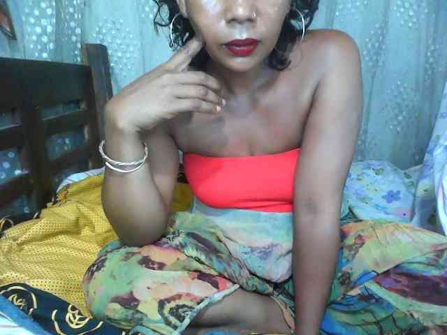 Ivaniaa webcam