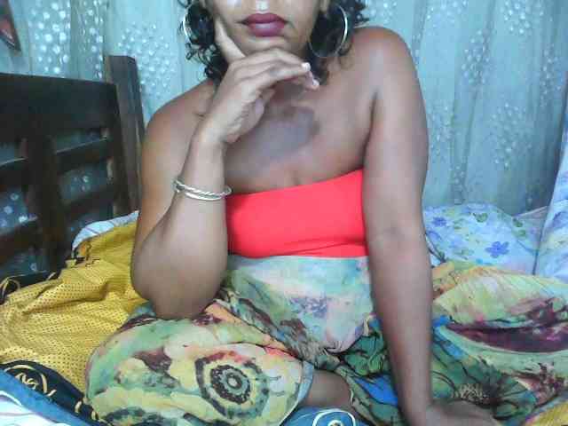 Ivaniaa webcam