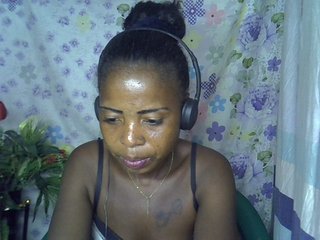 Momeny Porn Show