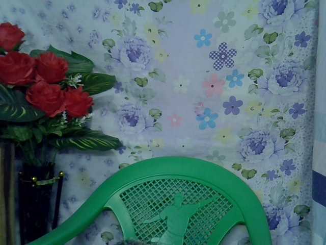 Christina-2 live cam on BongaCams