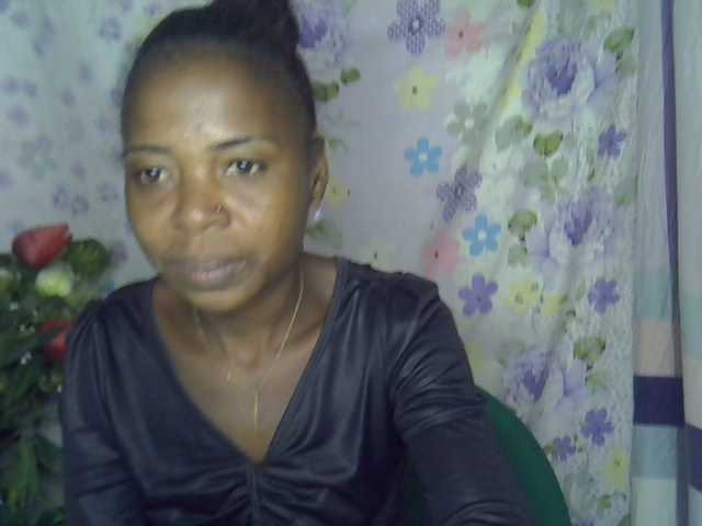 Christina-2 live cam on BongaCams