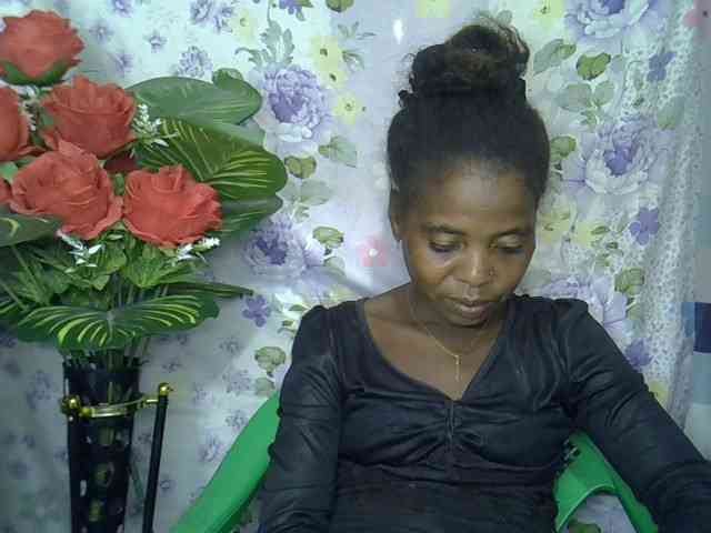 Momeny webcam