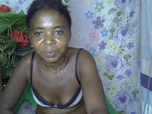 Momeny webcam