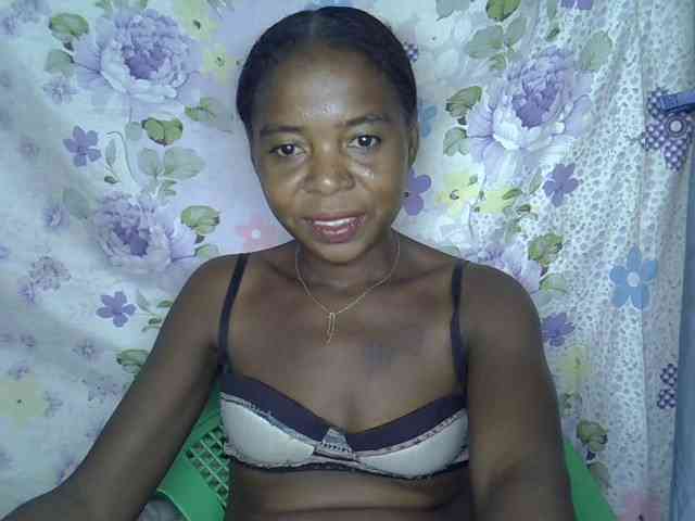 Momeny webcam