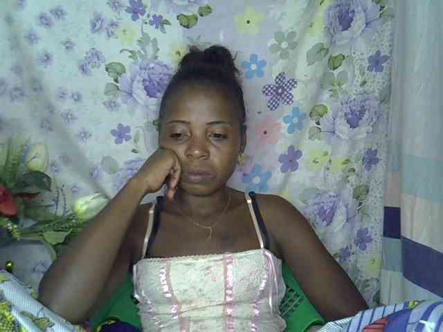 Momeny webcam
