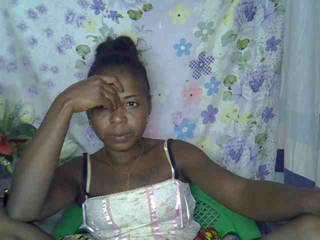 Momeny webcam