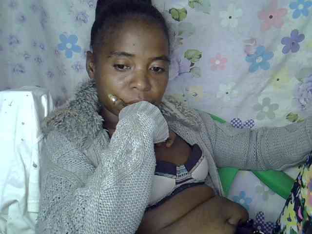 Momeny webcam