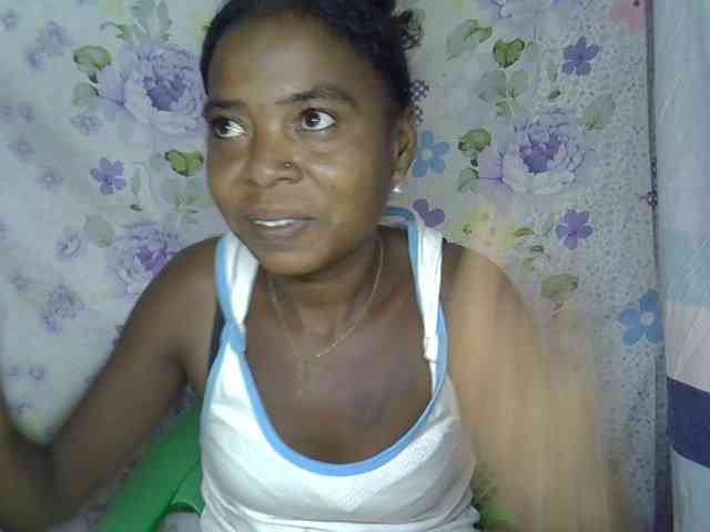 Momeny webcam