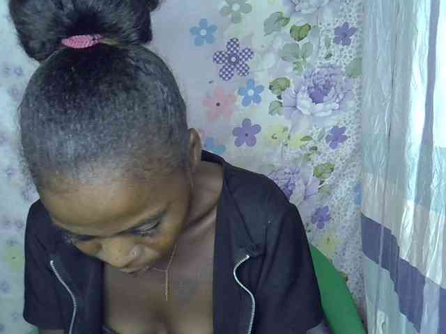 Momeny webcam