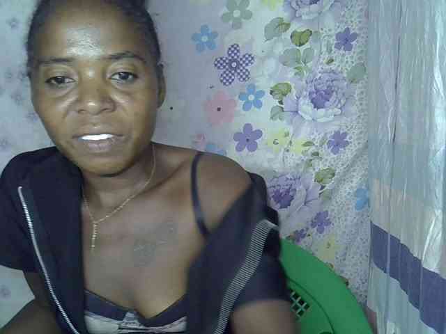 Momeny webcam