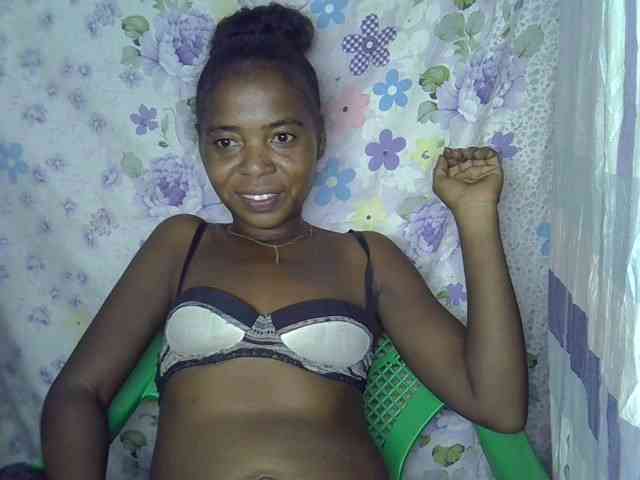 Momeny webcam