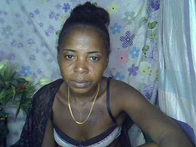 Momeny webcam