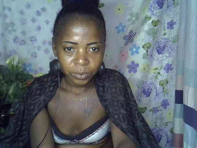 Momeny webcam