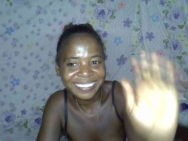Momeny webcam