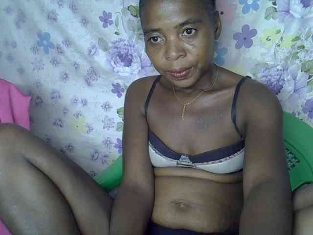 Momeny webcam