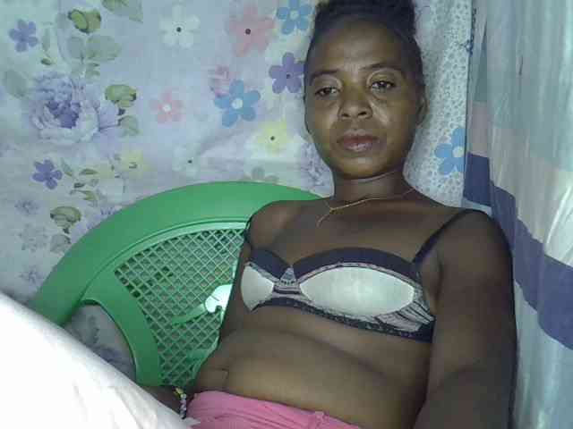 Momeny webcam