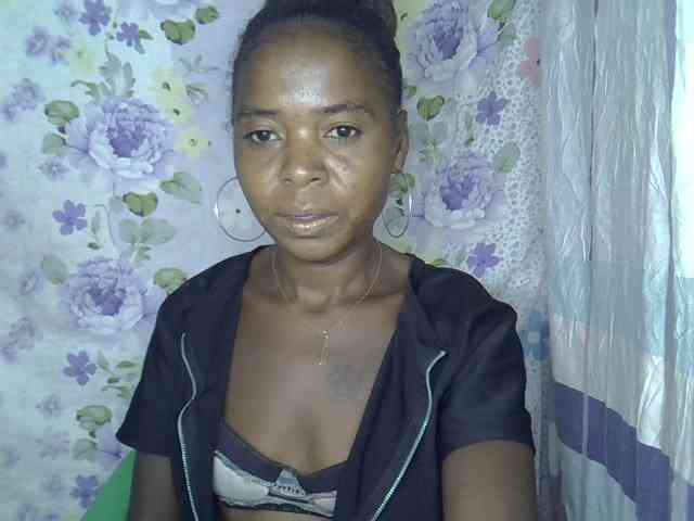 Momeny webcam