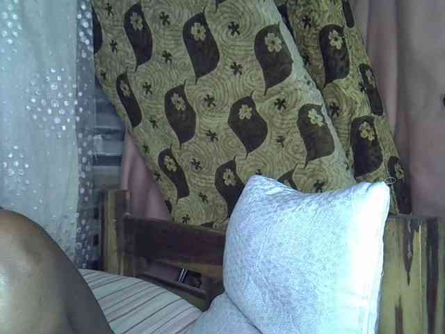 Momeny webcam