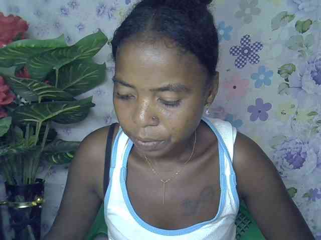 Momeny webcam