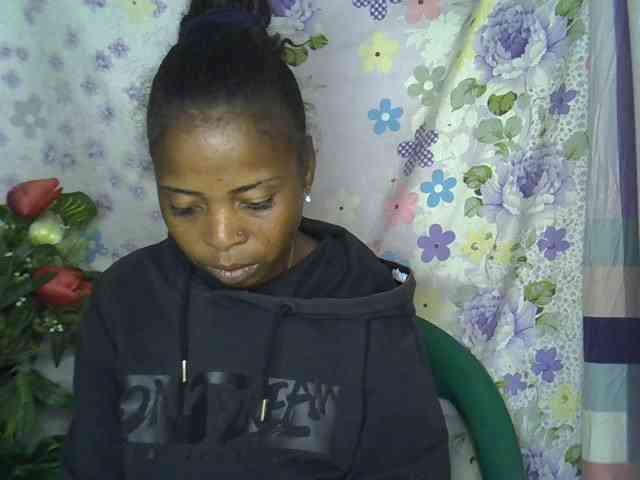 Momeny webcam