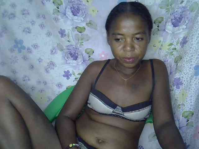 Momeny webcam