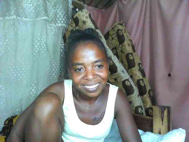 Momeny webcam