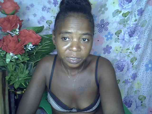 Momeny webcam