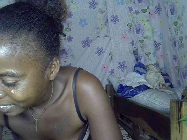 Momeny webcam