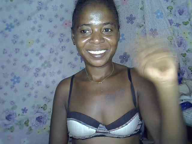 Momeny webcam