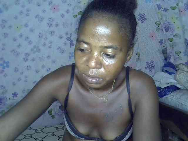 Momeny webcam