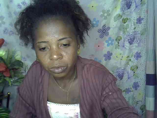 Momeny webcam