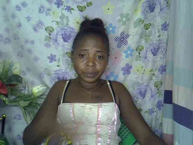 Momeny webcam