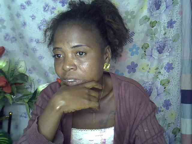 Momeny webcam