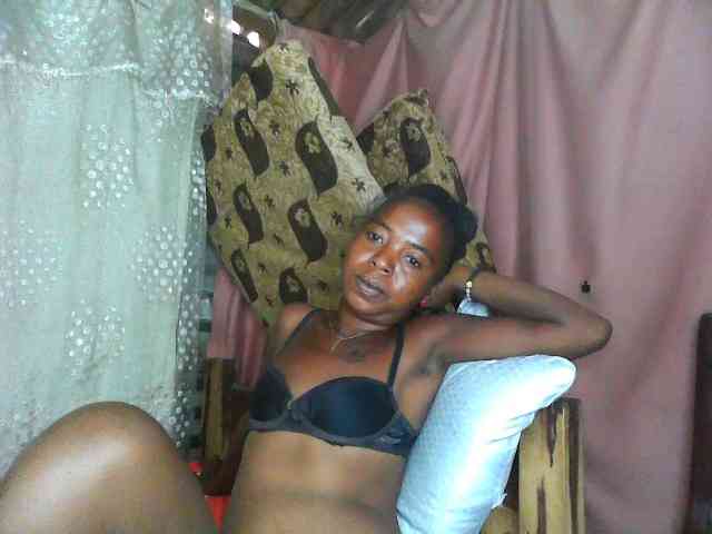 Momeny webcam