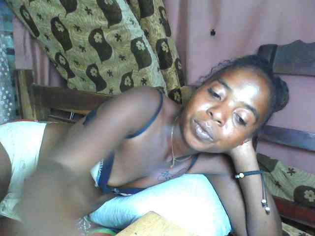 Momeny webcam