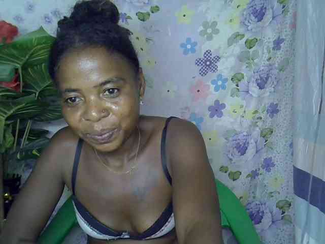 Momeny webcam