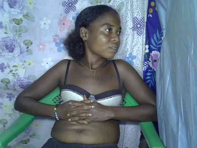 Momeny webcam