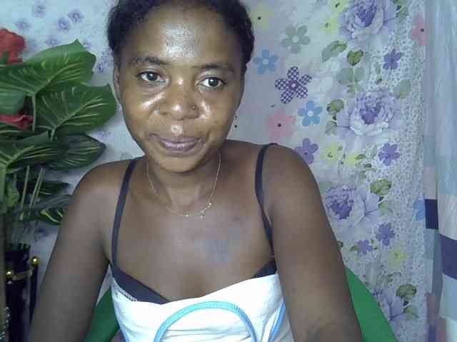Momeny webcam