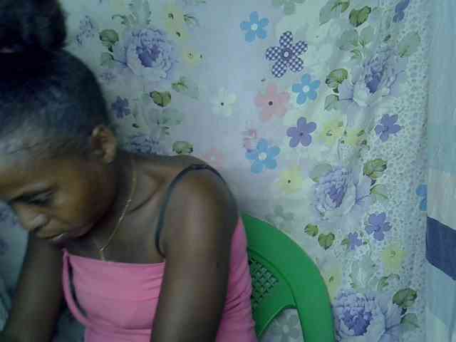 Momeny webcam