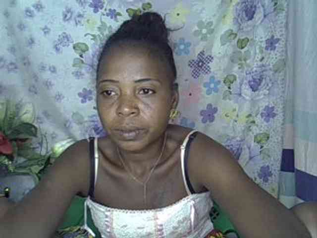 Momeny webcam
