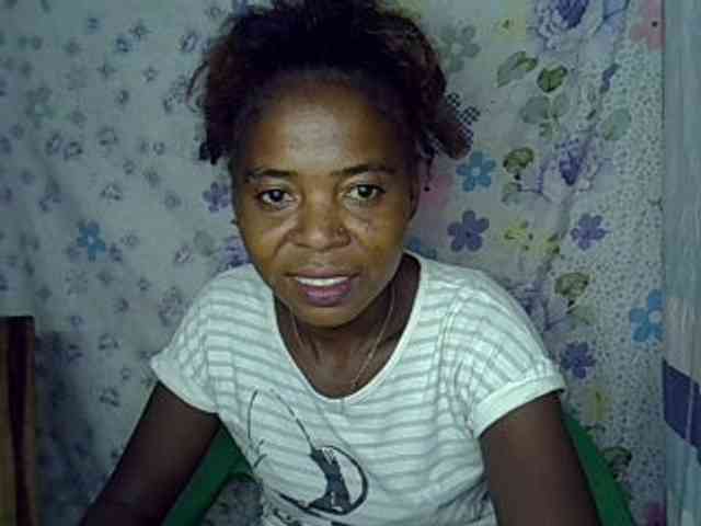 Momeny webcam