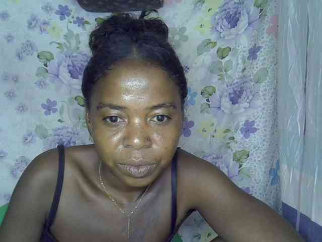 Momeny webcam