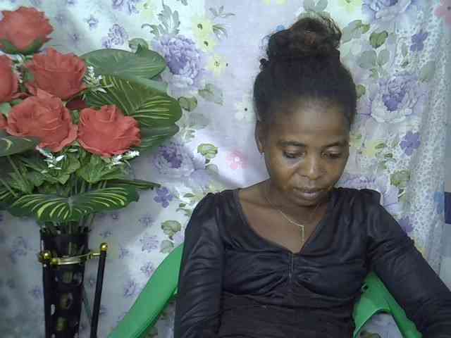 Momeny webcam