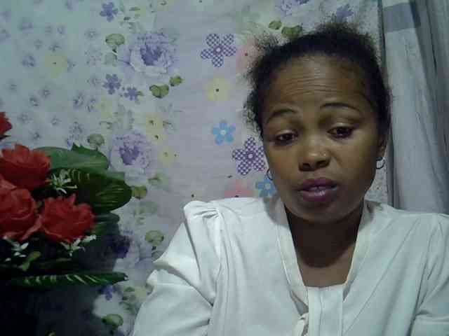 Momeny webcam